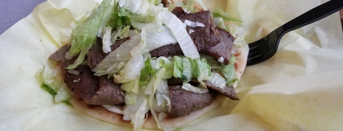 Paul's Donuts Subs & Gyros is one of Paulさんのお気に入りスポット.
