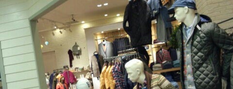 B:MING LIFE STORE by BEAMS ラシック店 is one of la_glycine : понравившиеся места.