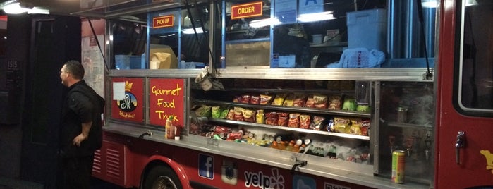 Street Kings Gourmet Food Truck is one of LA.
