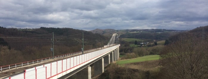 Hallerbachtalbrücke is one of Lugares favoritos de Johannes.