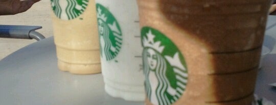 Starbucks is one of Steve 님이 좋아한 장소.