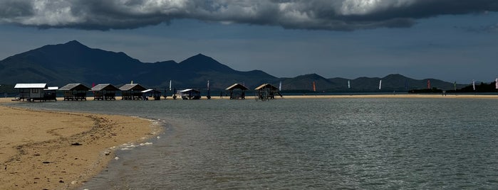 Luli Island is one of palawan.