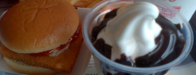 McDonald's is one of Locais curtidos por ꌅꁲꉣꂑꌚꁴꁲ꒒.