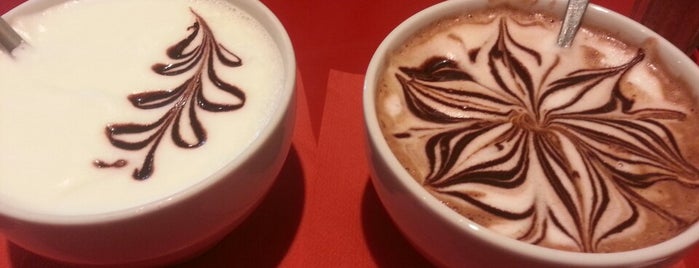 Café Chocolat is one of Posti che sono piaciuti a Tesi.