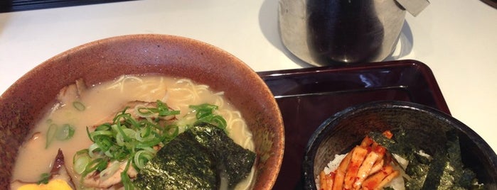 ラーメンたろう 甲陽園店 is one of ラーメン6.