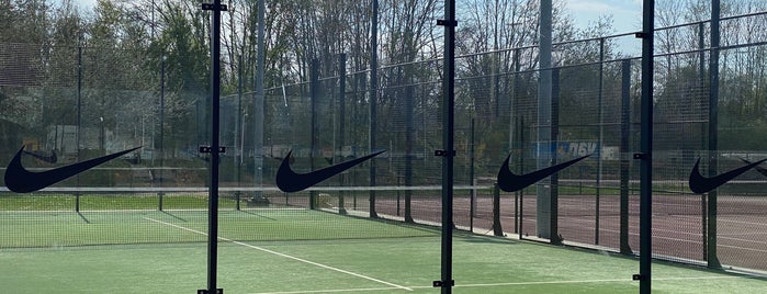 Nike ELC is one of Tempat yang Disukai Yves.