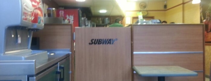 Subway is one of Mohamed’s Liked Places.