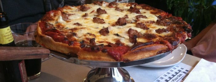 Nardonne's La Famiglia Pizzeria is one of Santa Barbara's best spots.