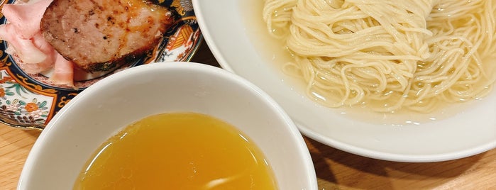 らーめんMAIKAGURA is one of 麺類.
