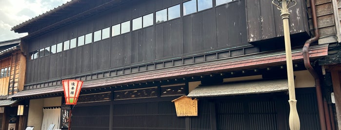 懐華樓 is one of Kanazawa.