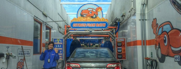 Fast 5 Xpress Car Wash is one of Elliaさんのお気に入りスポット.