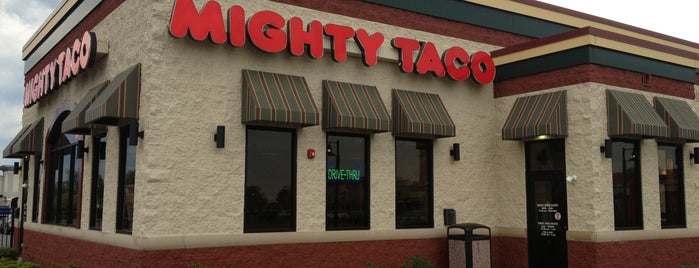 Mighty Taco is one of สถานที่ที่ MSZWNY ถูกใจ.