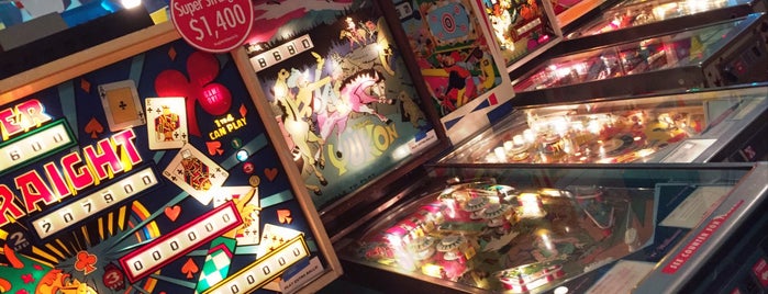 Superelectric Pinball Parlor is one of CLE.