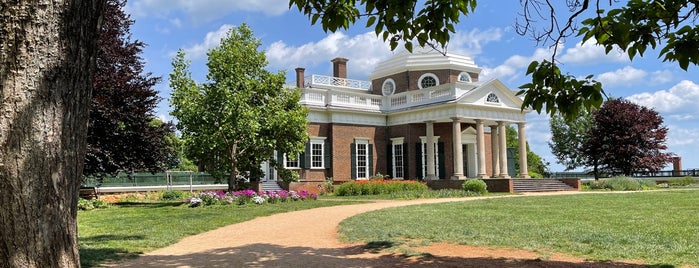 Monticello is one of Tempat yang Disukai Christy.