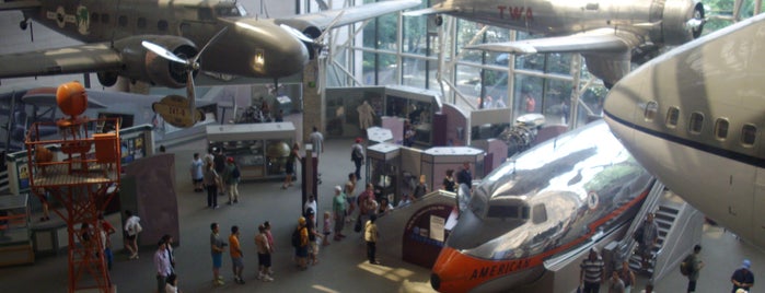 พิพิธภัณฑ์อากาศยานและยานอวกาศแห่งชาติ is one of VOYAGES EST AMERICAIN.