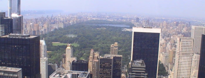 Top of the Rock Observation Deck is one of VOYAGES EST AMERICAIN.