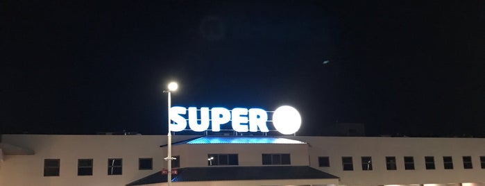 Super U is one of Маврикий.