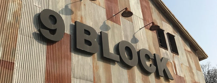9Block is one of Posti che sono piaciuti a Yongsuk.