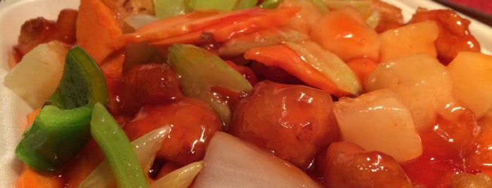 Golden Flower Chinese Restaurant is one of The 15 Best Places for Family Style in Las Vegas.