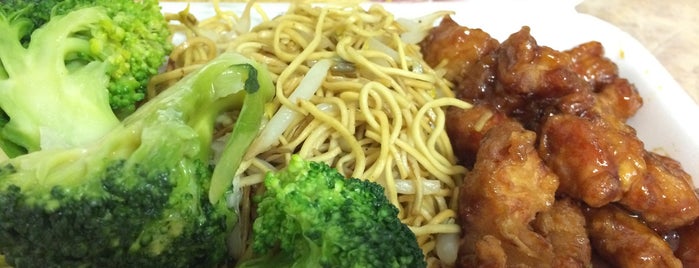 Mikey's Eatery 龍記 is one of Top picks for Chinese Restaurants.