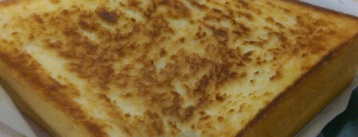熱烤乳酪三明治 Grilled Cheese is one of Lieux qui ont plu à Robin.
