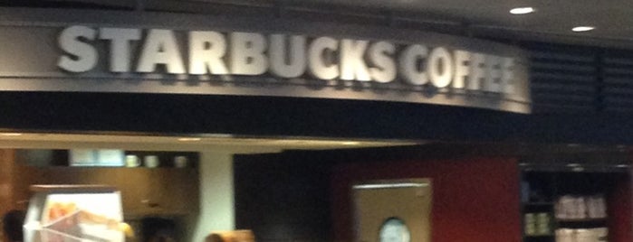 Starbucks is one of John 님이 좋아한 장소.