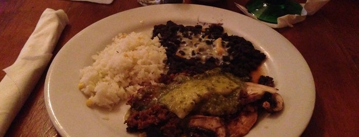 Pablo's Mexican Cuisine is one of Orte, die tanya gefallen.