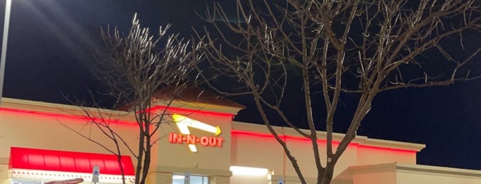 In-N-Out Burger is one of Orte, die Justin gefallen.