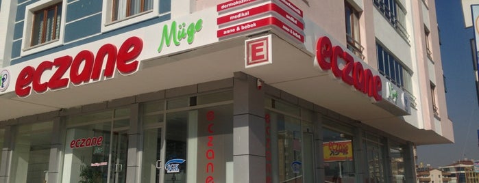 Müge Eczanesi is one of Lugares favoritos de Mehmet.