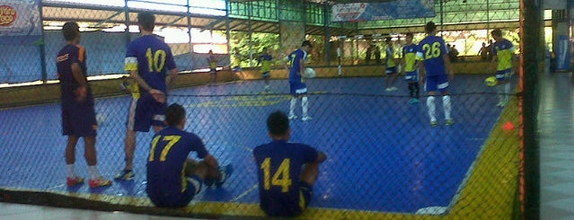 Gresik Sport Centre ( Lapangan Futsal Standart BFN & PSSI ) is one of Lapangan Futsal.