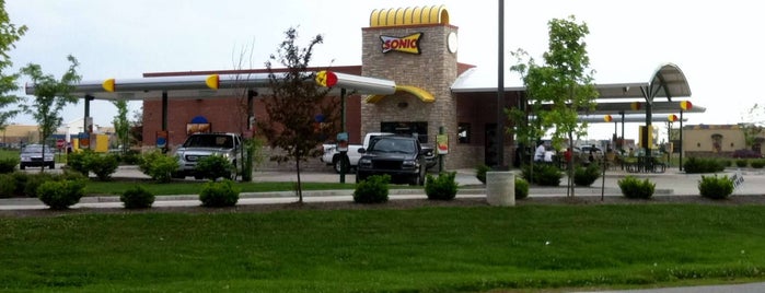 SONIC Drive In is one of Rew’s Liked Places.