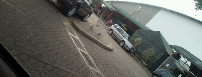 Uchumi Langata Hyper is one of Been There Done That.