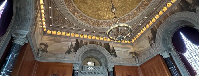 Armstrong Browning Library is one of Become Wild over Waco.