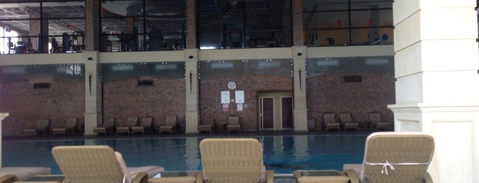 Fitness Club ((Excelsior)) Hotel is one of Tempat yang Disimpan Kemal.
