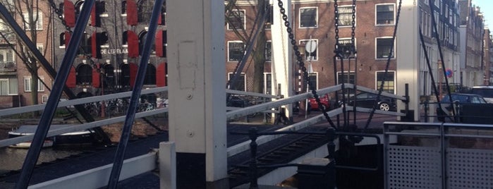 Petemayenbrug (Brug 317) is one of Amsterdam bridges: count them down! ❌❌❌.