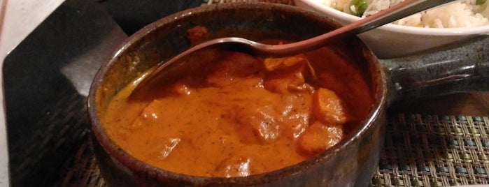 Samosa & Company Indian Food is one of Lugares favoritos de Maria Carolina.