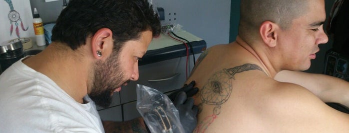 TATTOOADICTION is one of Posti che sono piaciuti a Panna.