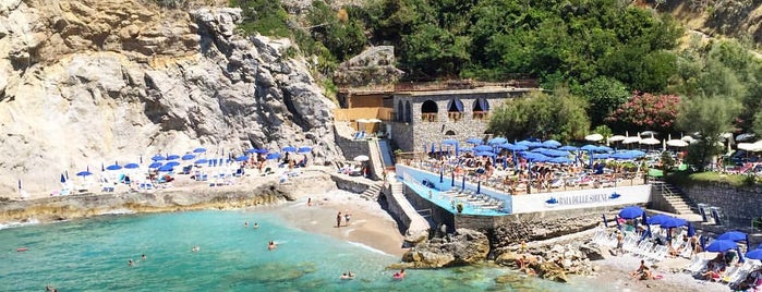 Baia Delle Sirene is one of Amalfi Coast ⛵️.