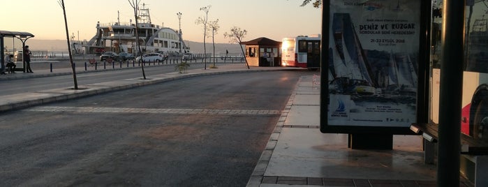 Bostanlı Şehiriçi Otobüs Durağı is one of BADOO.