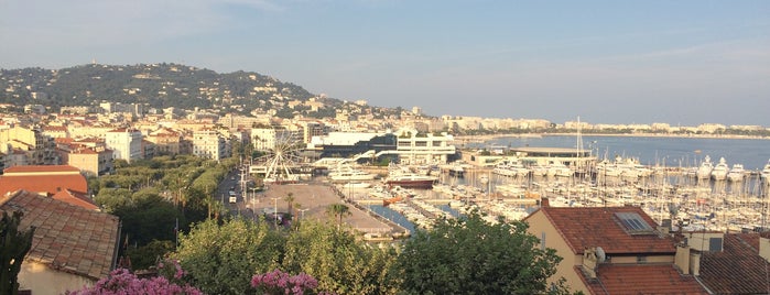 Cannes Cinema Tour train is one of Juliaさんのお気に入りスポット.