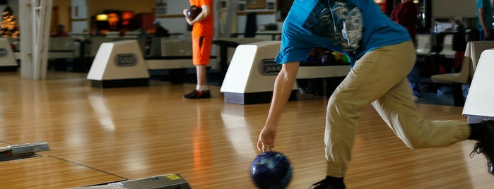 Stevens Bowling Alley is one of 7-10 Split Badge -- New York & New Jersey.