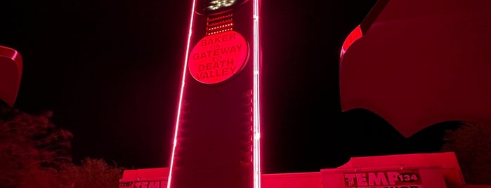 World's Tallest Thermometer is one of Lieux qui ont plu à L.