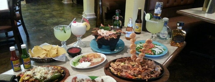Fiesta Cancun is one of Posti che sono piaciuti a Shelly.