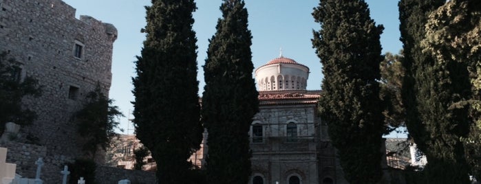 παλαιοχριστιανικη βασιλική καστρου is one of Lieux sauvegardés par Spiridoula.