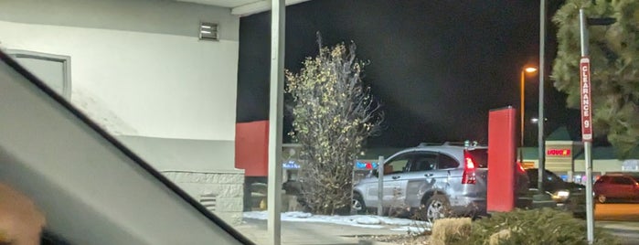 SONIC Drive In is one of Aurora Spots.
