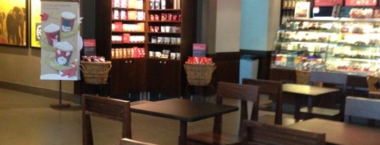 Starbucks is one of Plwm’s Liked Places.
