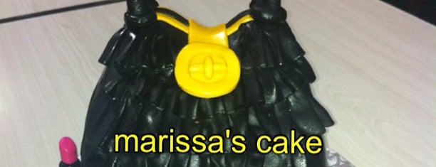 Marissa's Cake is one of Lieux sauvegardés par Ashley.