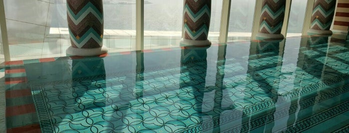 Burj Al Arab Pool is one of Tempat yang Disukai Sam.