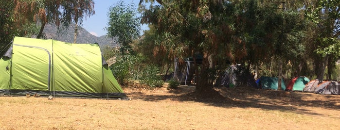 Andriake Camping's Beach is one of สถานที่ที่ Ahmet ถูกใจ.