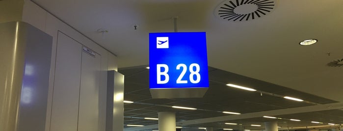 Gate B28 is one of Flughafen Frankfurt am Main (FRA) Terminal 1.